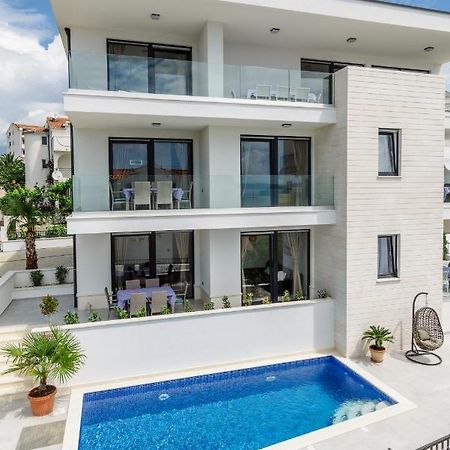 Apartments Villa Dalmatia Trogir Exteriör bild